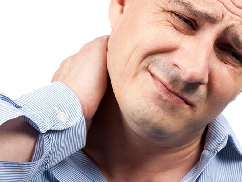 Severe pain in the neck signals the third stage of cervical osteochondrosis